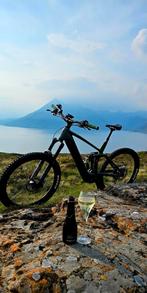 Cube Stéréo Hybrid 160 HPC comme neuf 100 km