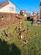 Lustre flamand, Enlèvement