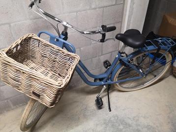 Splinternieuwe damesfiets Frappe beschikbaar voor biedingen