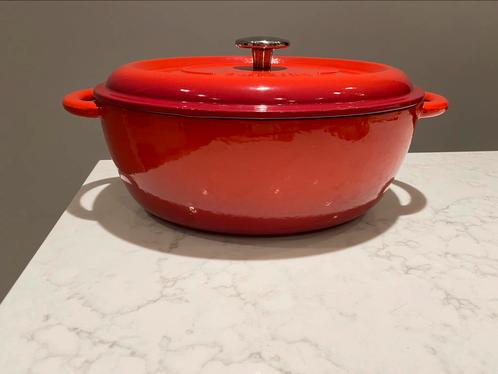 Zwilling (Staub) nouveau 29 cm rouge cerise, Maison & Meubles, Cuisine | Casseroles & Poêles, Comme neuf, Poêle à frire ou Sauteuse