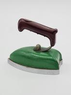 Vintage mini strijkijzertje - 1950s, Ophalen of Verzenden