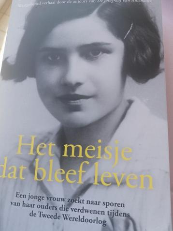 Het meisje dat bleef leven beschikbaar voor biedingen