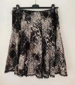 Jupe cassis bon 42, Vêtements | Femmes, Comme neuf