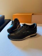 Louis vuitton schoenen maat 44, Kleding | Heren, Ophalen, Zwart, Zo goed als nieuw, Sneakers
