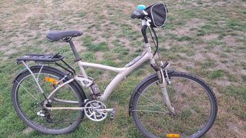 Originele B-Twin Seven Bike fiets met Shimano beschikbaar voor biedingen