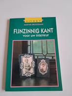M. Bruggeman - Fijnzinnig kant voor uw interieur, Ophalen of Verzenden, Zo goed als nieuw, M. Bruggeman