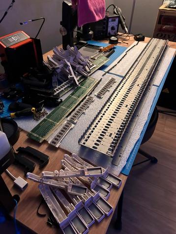Roland Atelier 70 met zitbank (volledig gereviseerd) beschikbaar voor biedingen