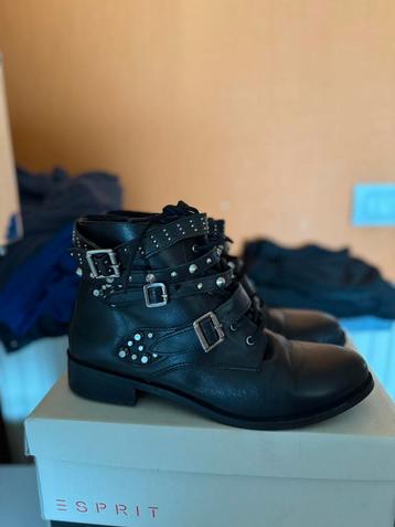 Zwarte leren bikerboots met studs Esprit (maat 40) beschikbaar voor biedingen