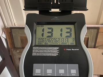 Hometrainer met fietscomputer  beschikbaar voor biedingen
