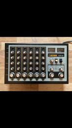 BOSS KM-60 - 6 Channel Analog Mixer, Musique & Instruments, Tables de mixage, Utilisé