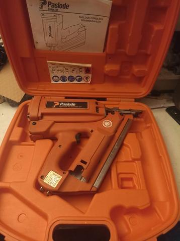 Paslode Impulse IM350/90CT., Enlèvement, Utilisé