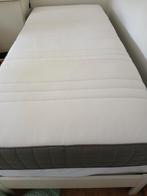 Eenpersoonsmatras 90x200 cm, Huis en Inrichting, Slaapkamer | Matrassen en Bedbodems, Ophalen, Zo goed als nieuw, Matras