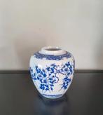 Joli pot à gingembre de style Kangxi, Antiquités & Art, Antiquités | Porcelaine, Envoi