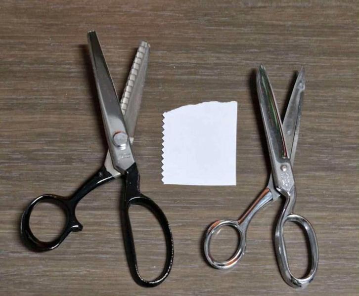 lot naaispullen (scharen, naalden ritssluiting.....), Hobby en Vrije tijd, Naaien en Fournituren, Gebruikt, Overige typen, Ophalen of Verzenden