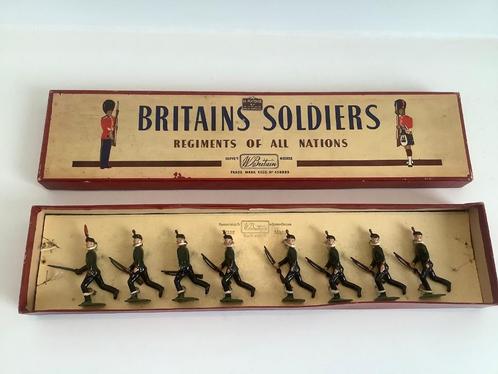 BRITAINS SOLDIERS (TIN TOYS), Antiek en Kunst, Antiek | Speelgoed, Ophalen