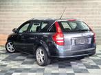 Kia Ceed / cee'd 1.6 DIESEL 90CV - 1ER MAIN - FULL CARNE, Argent ou Gris, Achat, 90 ch, Entreprise
