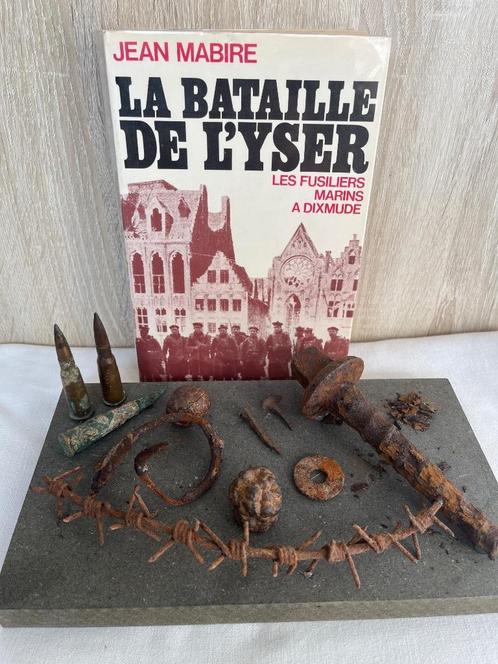 Nature morte WW1 Brig Ronarc'h Diksmuide et livre Fusilliers, Collections, Objets militaires | Général, Armée de terre