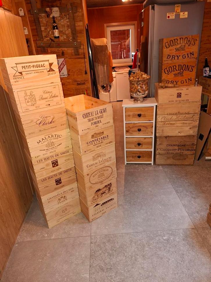 Caisse à vin vide en bois de 6Bt à 6€ 12 Bt à10€ voir liste, Maison & Meubles, Accessoires pour la Maison | Paravents d'intérieur