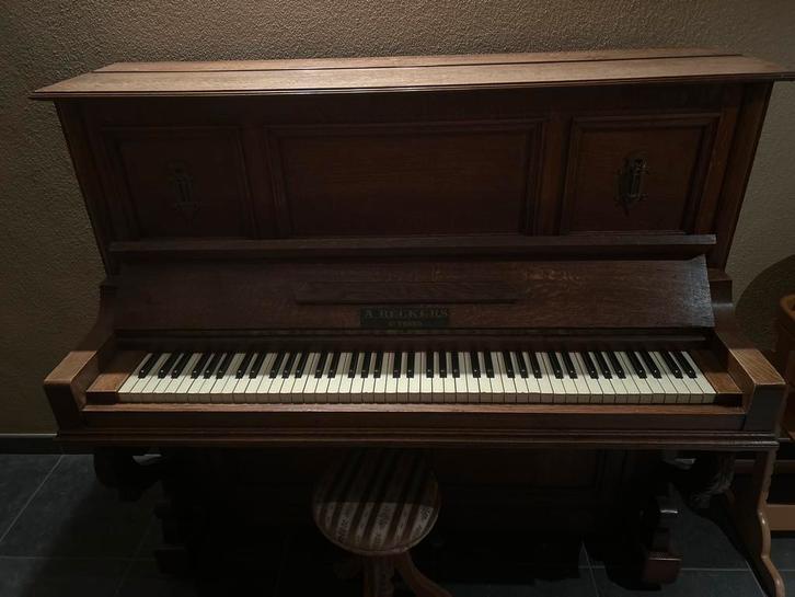 Antieke piano | kloosterpiano | zeer goede staat, Muziek en Instrumenten, Piano's, Piano, Ophalen