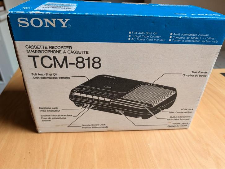 Magnétophone à cassette Sony TCM-818 — avec boîte, manuel, TV, Hi-fi & Vidéo, Decks cassettes, Sony, Enlèvement ou Envoi