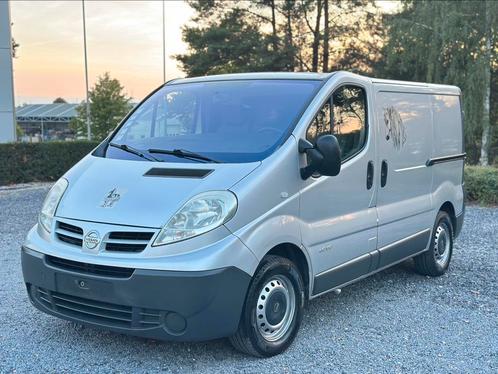 Nissan Primastar 2.0cdti 2x Schuif Deuren Trekhaak Gekeurd, Auto's, Bestelwagens en Lichte vracht, Particulier, Trekhaak, Nissan