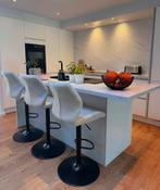 3 barkrukken / €40 per stuk, €100 voor alledrie, Huis en Inrichting, Barkrukken, Ophalen, Zo goed als nieuw, Met voetsteun