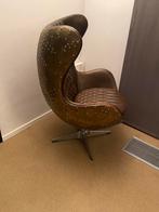 Unieke Egg chair ( Messing )., Huis en Inrichting, Fauteuils, Overige materialen, Ophalen of Verzenden, Zo goed als nieuw