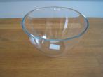 Glazen kom diameter 17,5 cm, Ophalen of Verzenden, Gebruikt, Glas, Schaal of Schalen