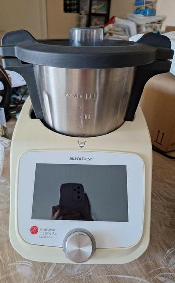 Monsieur cuisine  beschikbaar voor biedingen