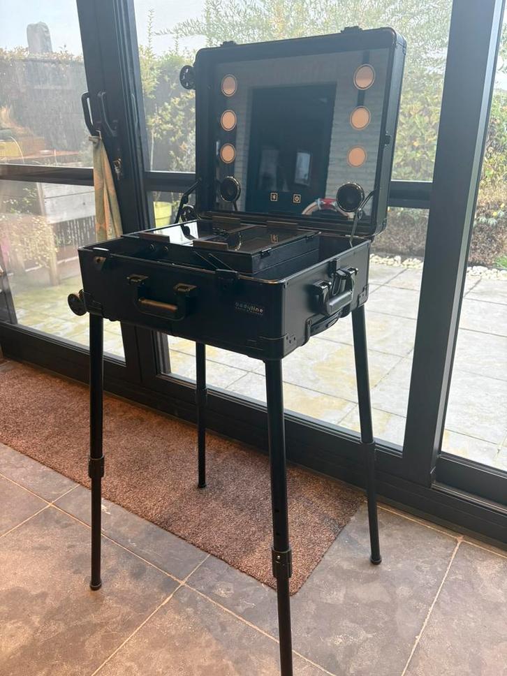 Make-up koffer op wieltjes met spiegel en box, Huis en Inrichting, Tafels | Kaptafels, Zo goed als nieuw, 150 tot 200 cm, 50 tot 100 cm