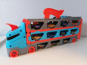 Hot Weels Super Transporter beschikbaar voor biedingen