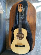 Guitares classiques d’étude 4/4 et 1/2, Muziek en Instrumenten, Ophalen, Gebruikt, Klassieke of Spaanse gitaar, Met koffer
