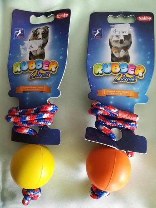Nieuw Nobby hondenspeelgoed volle harde bal met koord, Dieren en Toebehoren, Hondenspeelgoed, Nieuw, Hondenballen, Ophalen of Verzenden