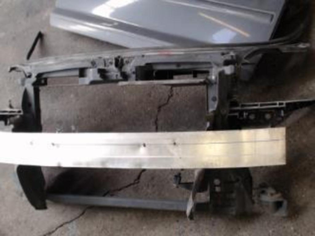 Face avant Audi A3 2 (8P) 2003-2008 LP/14103, Autos : Pièces & Accessoires, Carrosserie & Tôlerie, Audi, Avant, Utilisé, Enlèvement ou Envoi