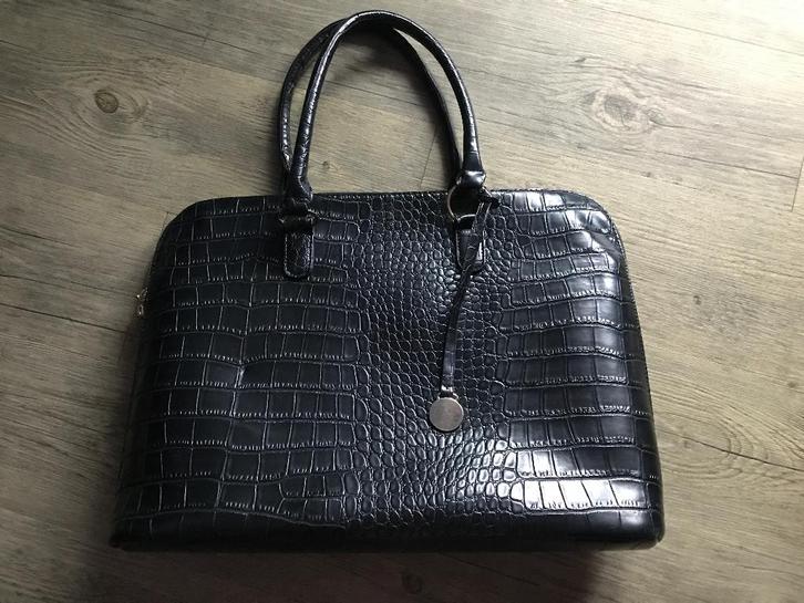 Handtassen, Handtassen en Accessoires, Tassen | Damestassen, Zo goed als nieuw, Ophalen of Verzenden