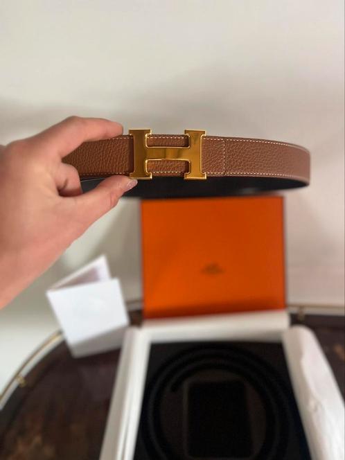 Hermès ceintuur met factuur - nieuwstaat - NP 755€, Vêtements | Femmes, Ceintures, Comme neuf, 90 à 100 cm, 3 à 5 cm, Cuir véritable