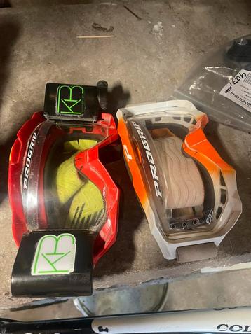 2x progrip crossbril beschikbaar voor biedingen