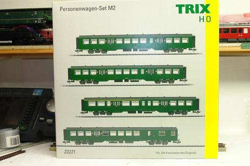 TRIX MARKLIN 23221 SNCB NMBS M2 VERTES AVEC ECLAIRAGE EP., Hobby en Vrije tijd, Modeltreinen | H0, Nieuw, Wagon, Gelijkstroom