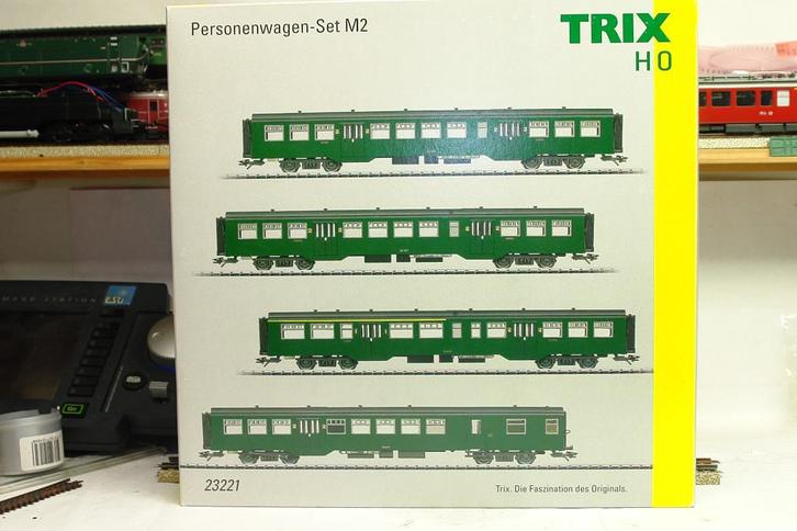 TRIX MARKLIN 23221 SNCB NMBS M2 VERTES AVEC ECLAIRAGE EP., Hobby en Vrije tijd, Modeltreinen | H0, Nieuw, Wagon, Gelijkstroom