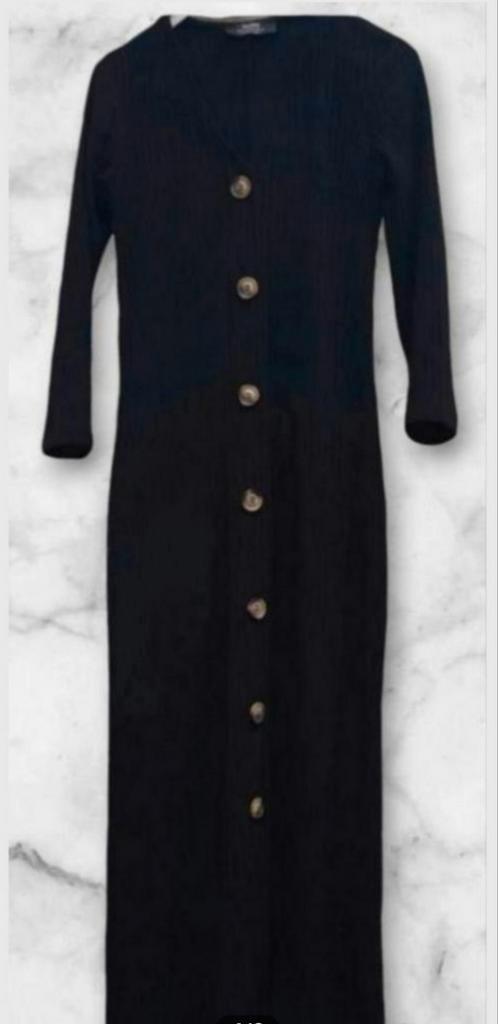 ✨️KORTING‼️ BERSHKA Jurk Maat XS In Topstaat✨️, Kleding | Dames, Jurken, Zo goed als nieuw, Maat 34 (XS) of kleiner, Zwart, Onder de knie