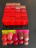 Lot Lipsticks met testers - 19 stuks NIEUW, Nieuw, Make-up, Ophalen of Verzenden, Lippen