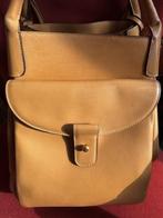 Delvaux tas model Belon, Handtassen en Accessoires, Tassen | Damestassen, Ophalen, Gebruikt, Geel, Handtas