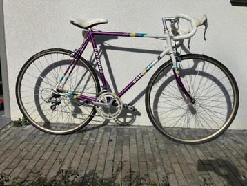 Retro Batavus koersfiets beschikbaar voor biedingen