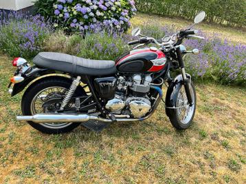 Bonneville T100 beschikbaar voor biedingen