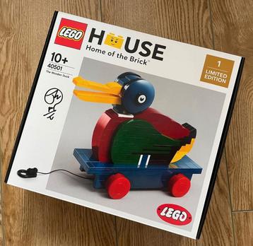 lego 40501 the wooden duck limited signed