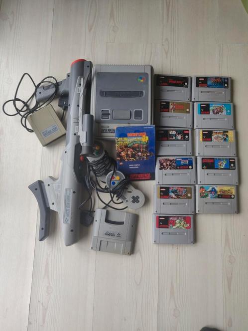 SNES avec Zelda et Mario Kart, Consoles de jeu & Jeux vidéo, Consoles de jeu | Nintendo Super NES, Utilisé, Avec 2 manettes, Avec jeux