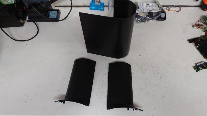 Carrosserie plasturgie machine a cafe vertuo next noir, Electroménager, Cafetières, Utilisé, Machine à espresso, Envoi