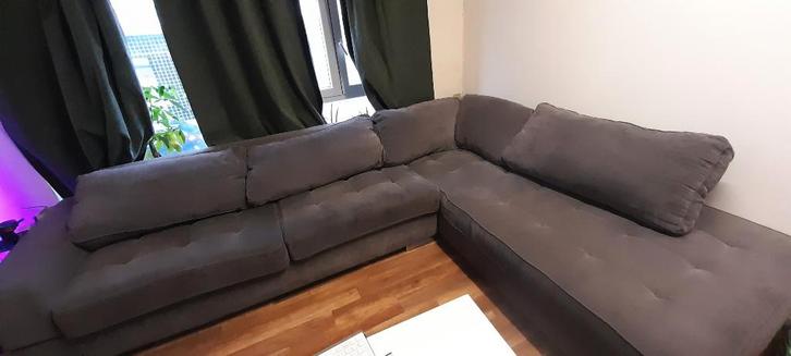 Sofa grijs bruin met kussens 2.2 x 3 m, Huis en Inrichting, Zetels | Zetels, Gebruikt, Hoekbank, Vierpersoons of meer, 150 tot 200 cm