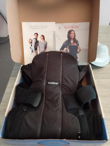 Nieuwe draagzak BabyBjorn beschikbaar voor biedingen