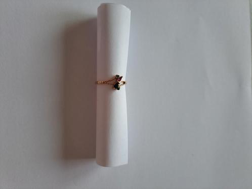 Mooie goud ring met paarse, blauwe en groene steentjes, Handtassen en Accessoires, Ringen, Zo goed als nieuw, Blauw, Goud, Ophalen of Verzenden